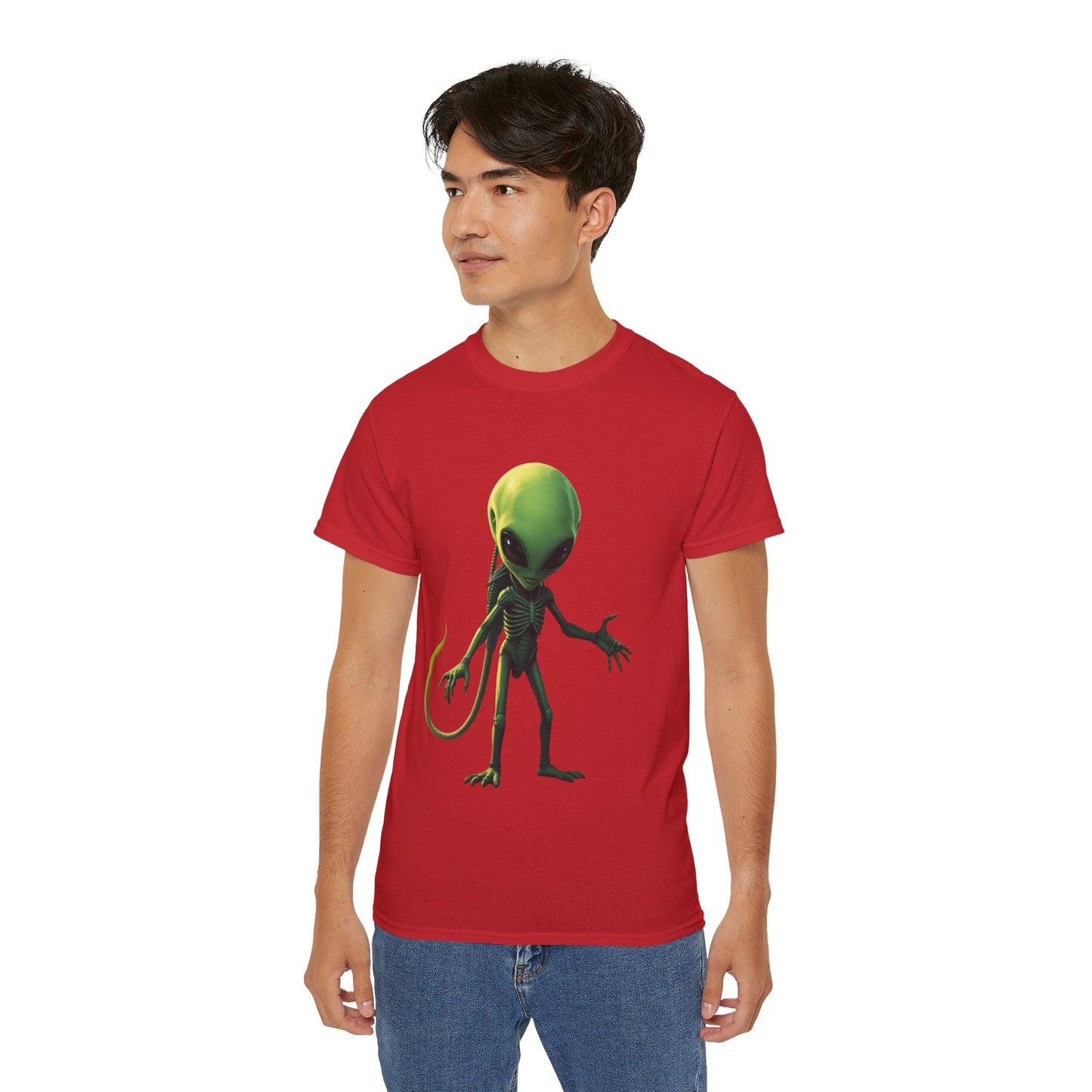 Alien Creature Graphic Tee — Green Sci‑Fi Alien Illustration T-Shirt