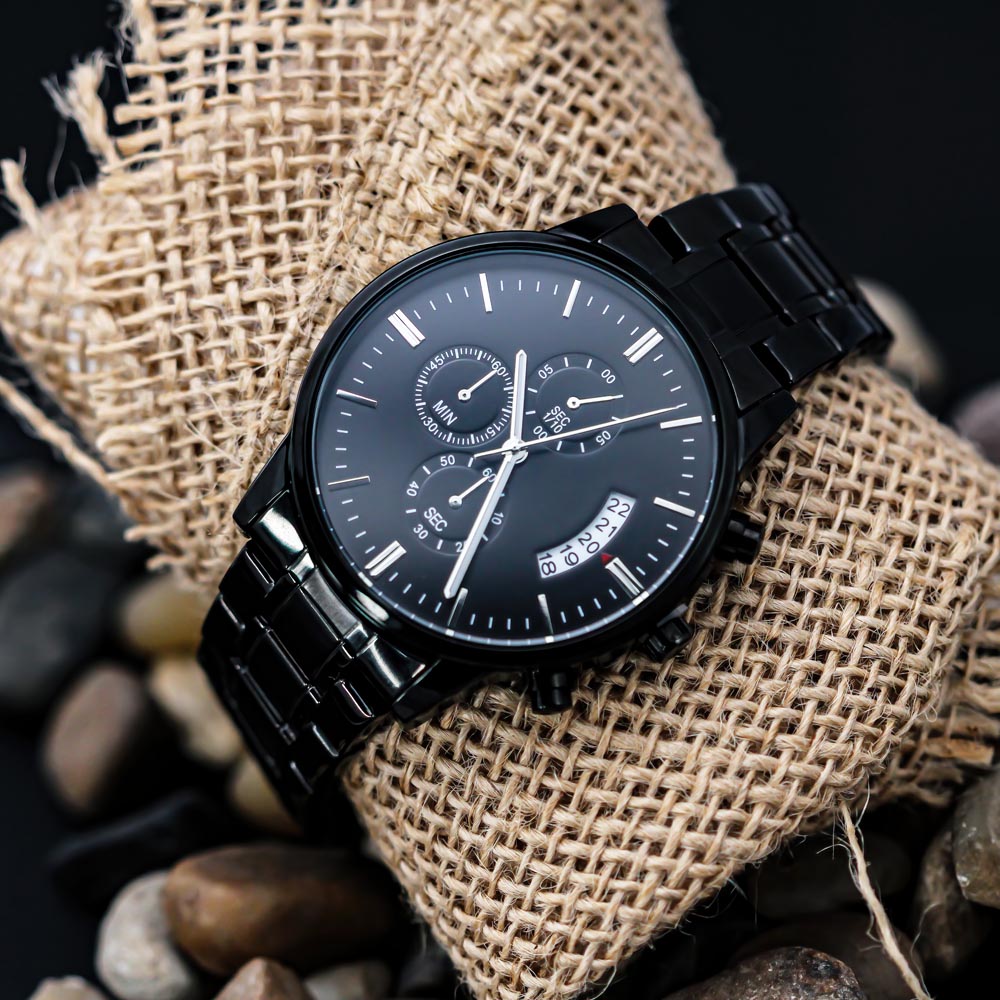 Gravierte Uhr