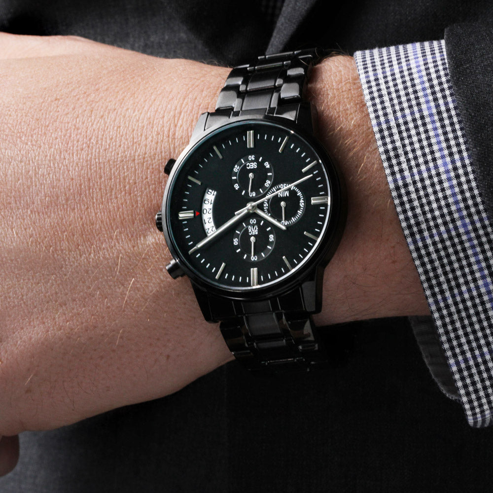 Gravierte Uhr