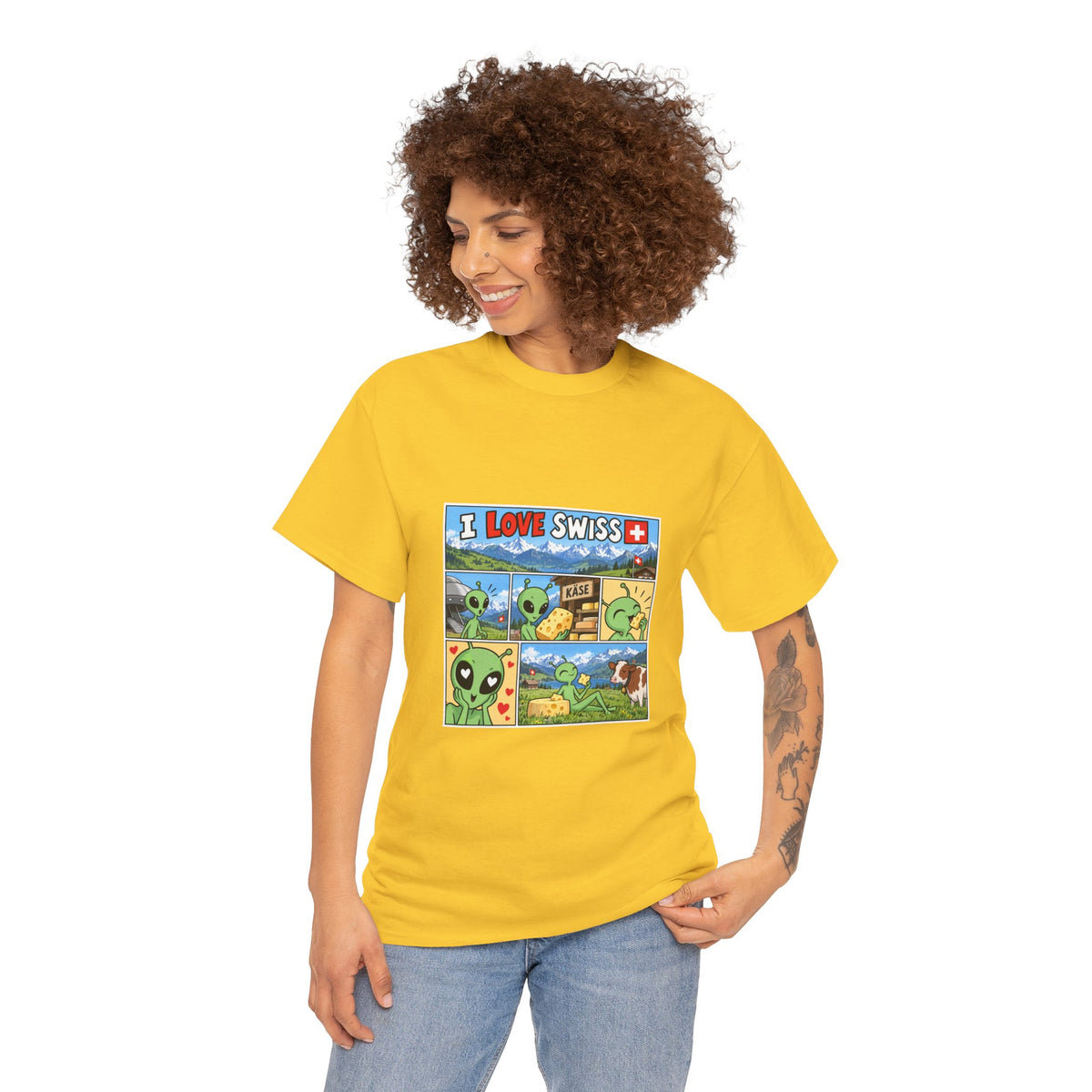 Swiss Comic T-Shirt mit Alien & Kuh – Schweiz Souvenir