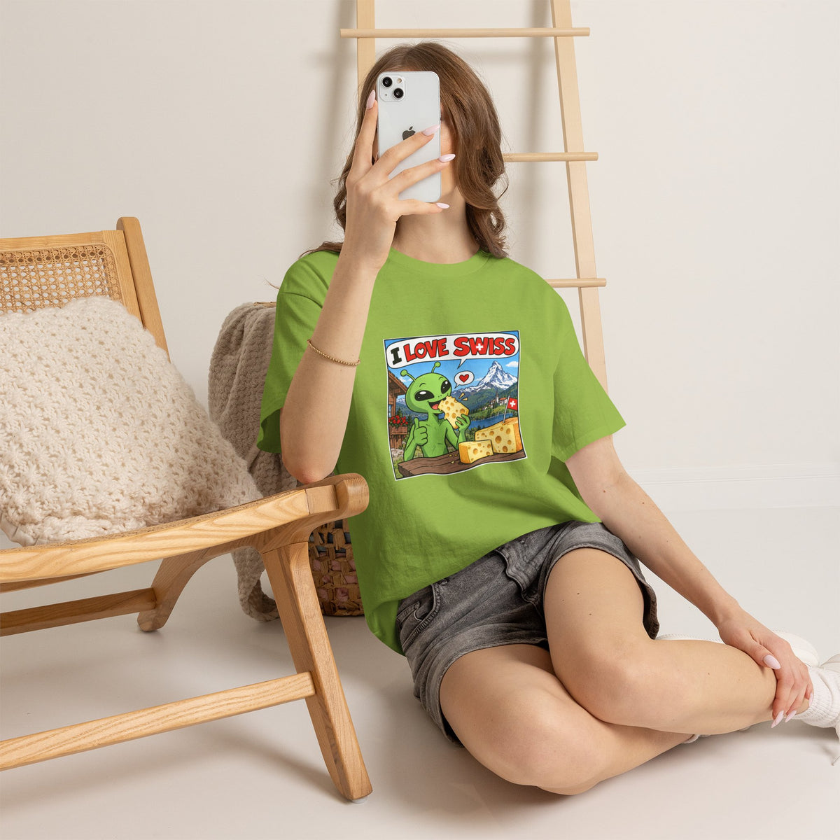 I Love Swiss Alien T-Shirt – lustiges Schweiz-Shirt mit Alien