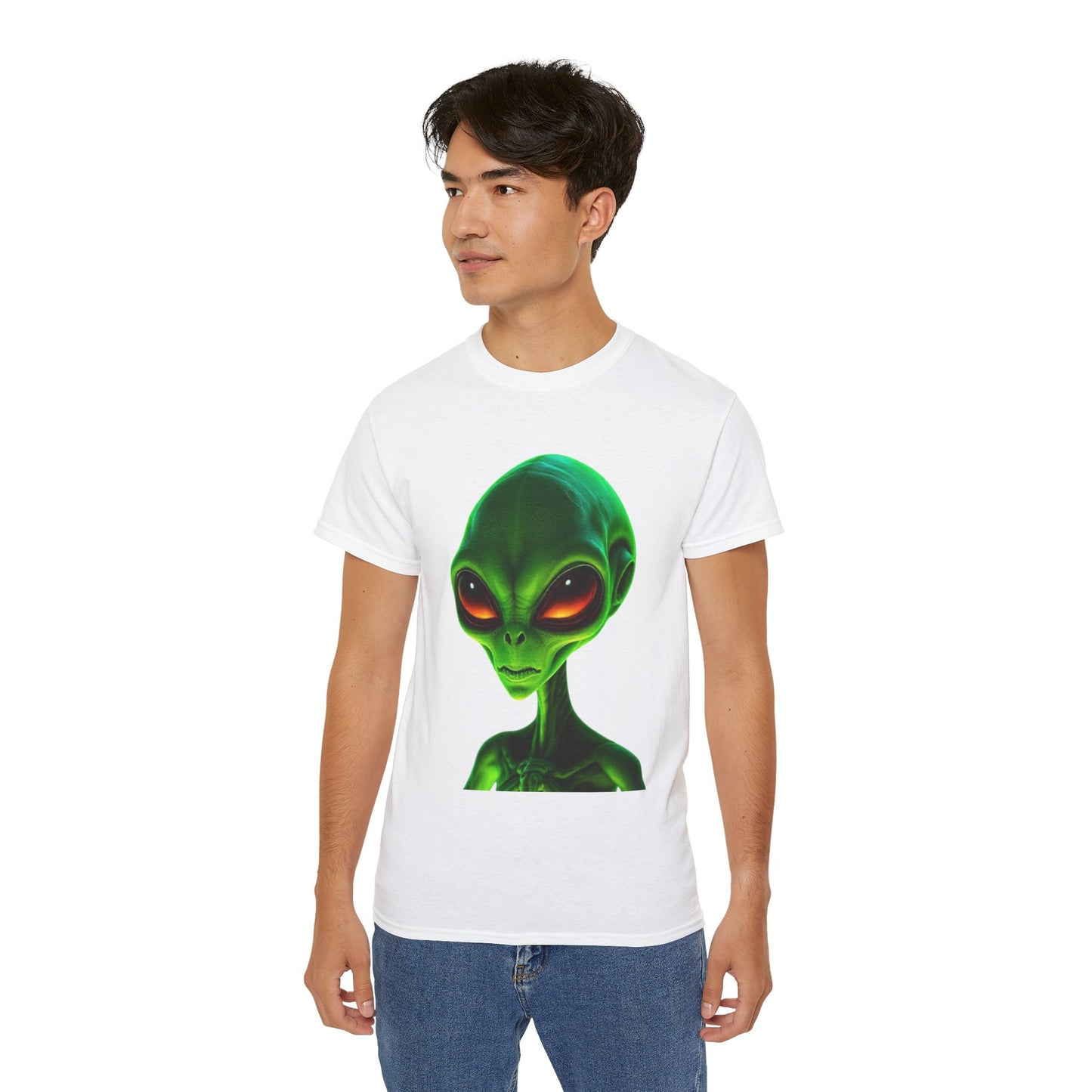 Alien Head Tee – Green Extraterrestrial Graphic T-Shirt
