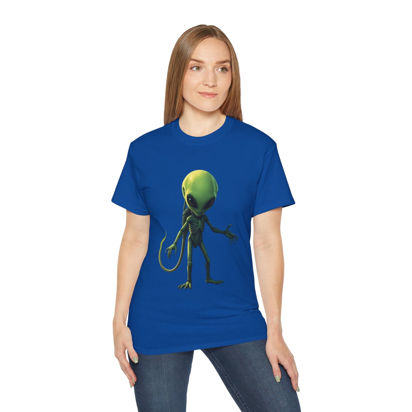 Alien Creature Graphic Tee — Green Sci‑Fi Alien Illustration T-Shirt