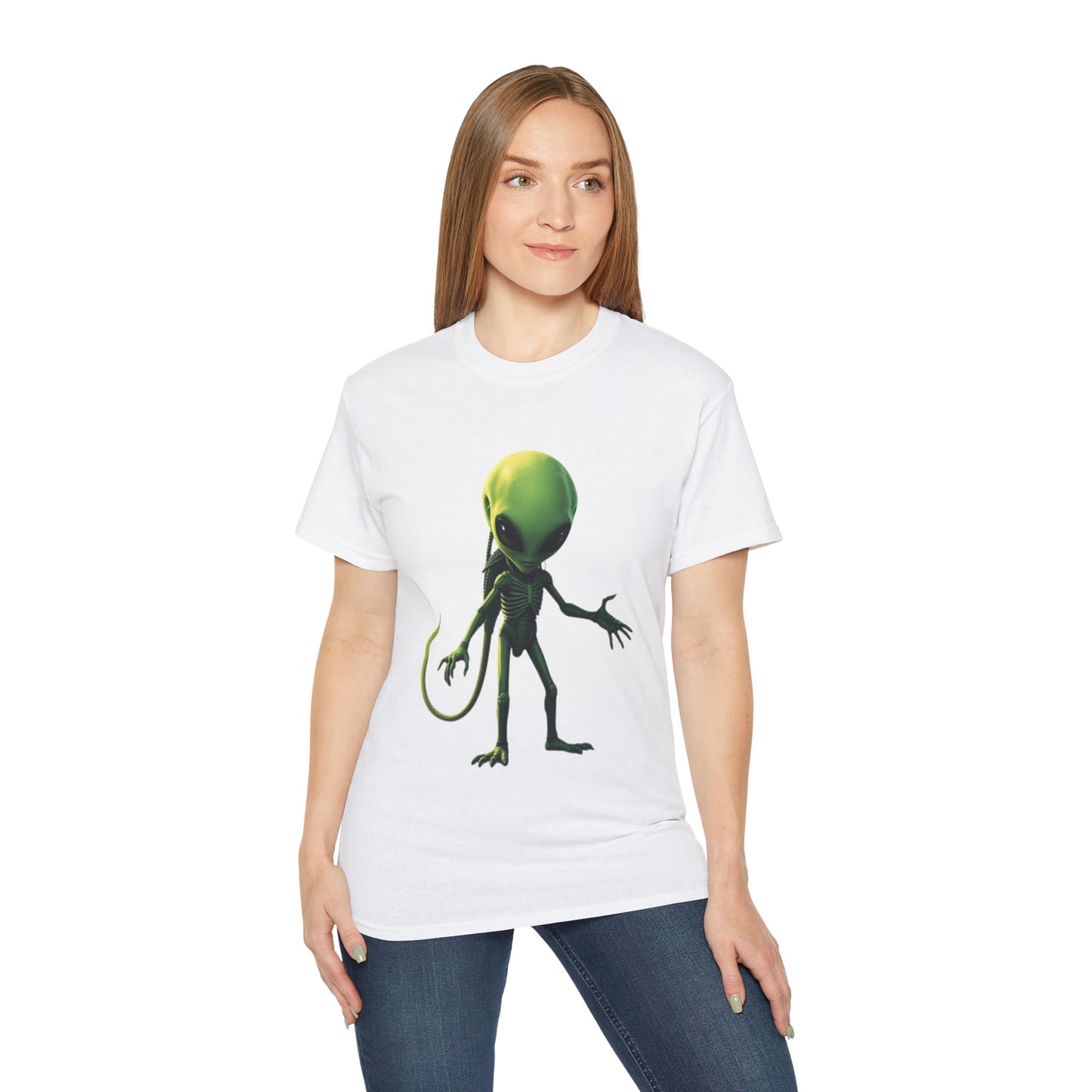 Alien Creature Graphic Tee — Green Sci‑Fi Alien Illustration T-Shirt