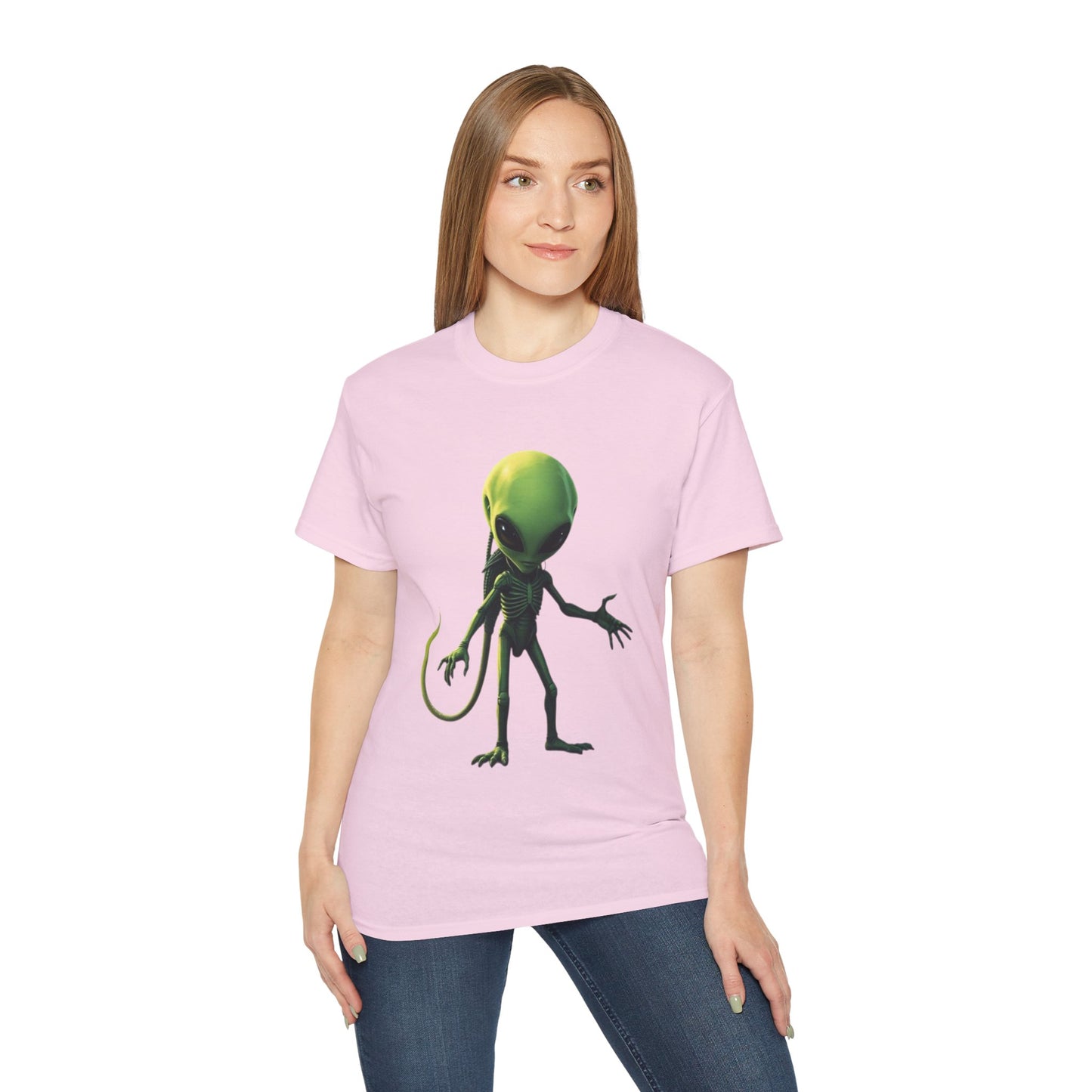 Alien Creature Graphic Tee — Green Sci‑Fi Alien Illustration T-Shirt