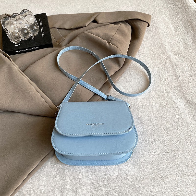 Saddle Crossbody Bag für Damen – Stilvolle Mini-Umhängetasche