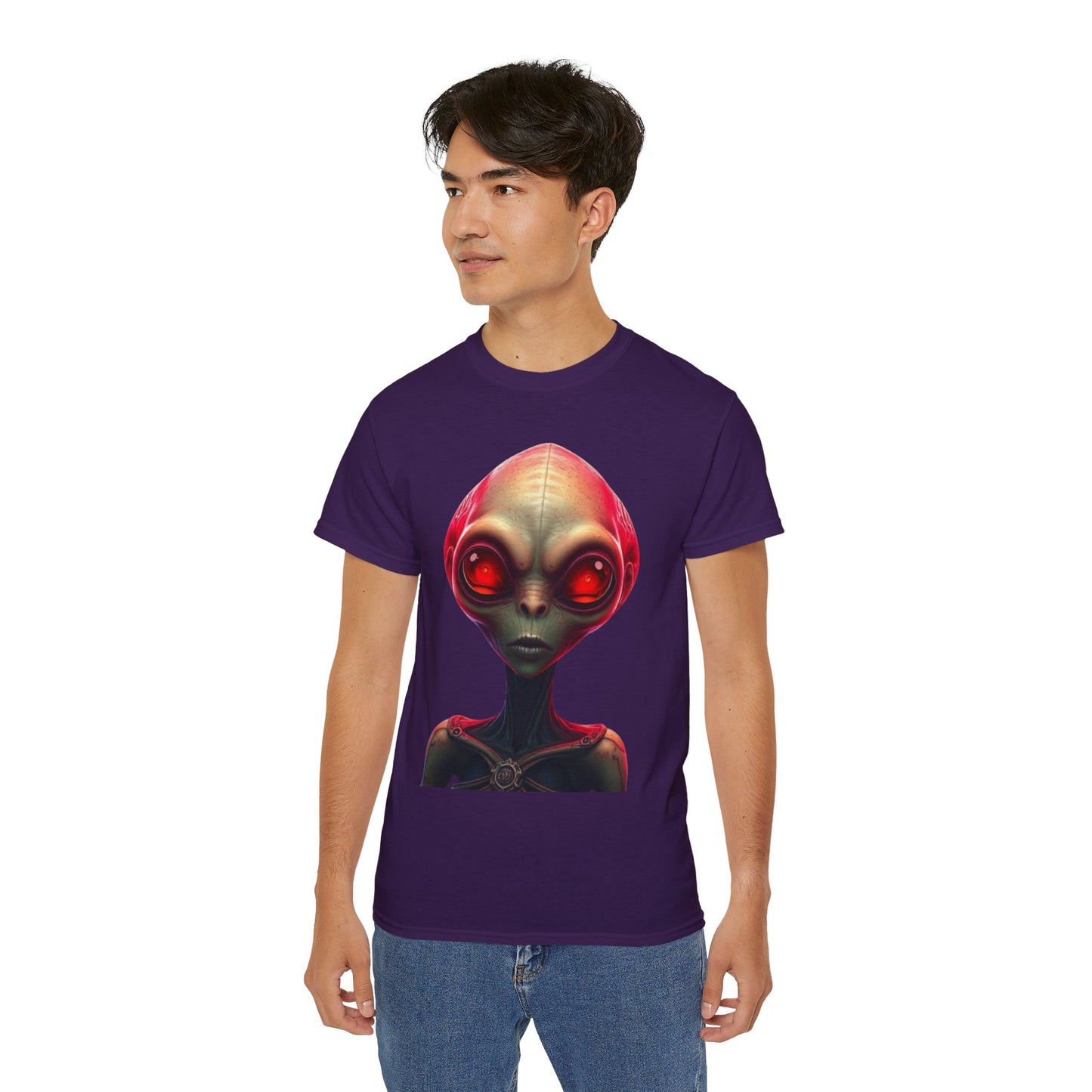 Alien Head Graphic Tee — Retro Red-Eye Extraterrestrial T-Shirt