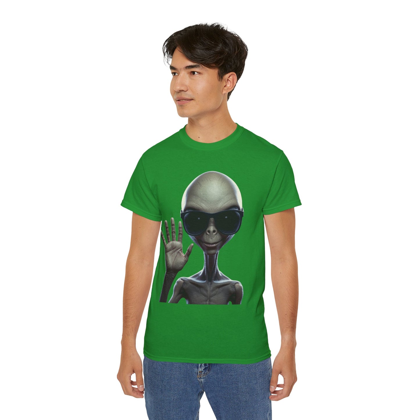 Alien Greeting T-Shirt — Retro Grey Extraterrestrial Waving Graphic Tee