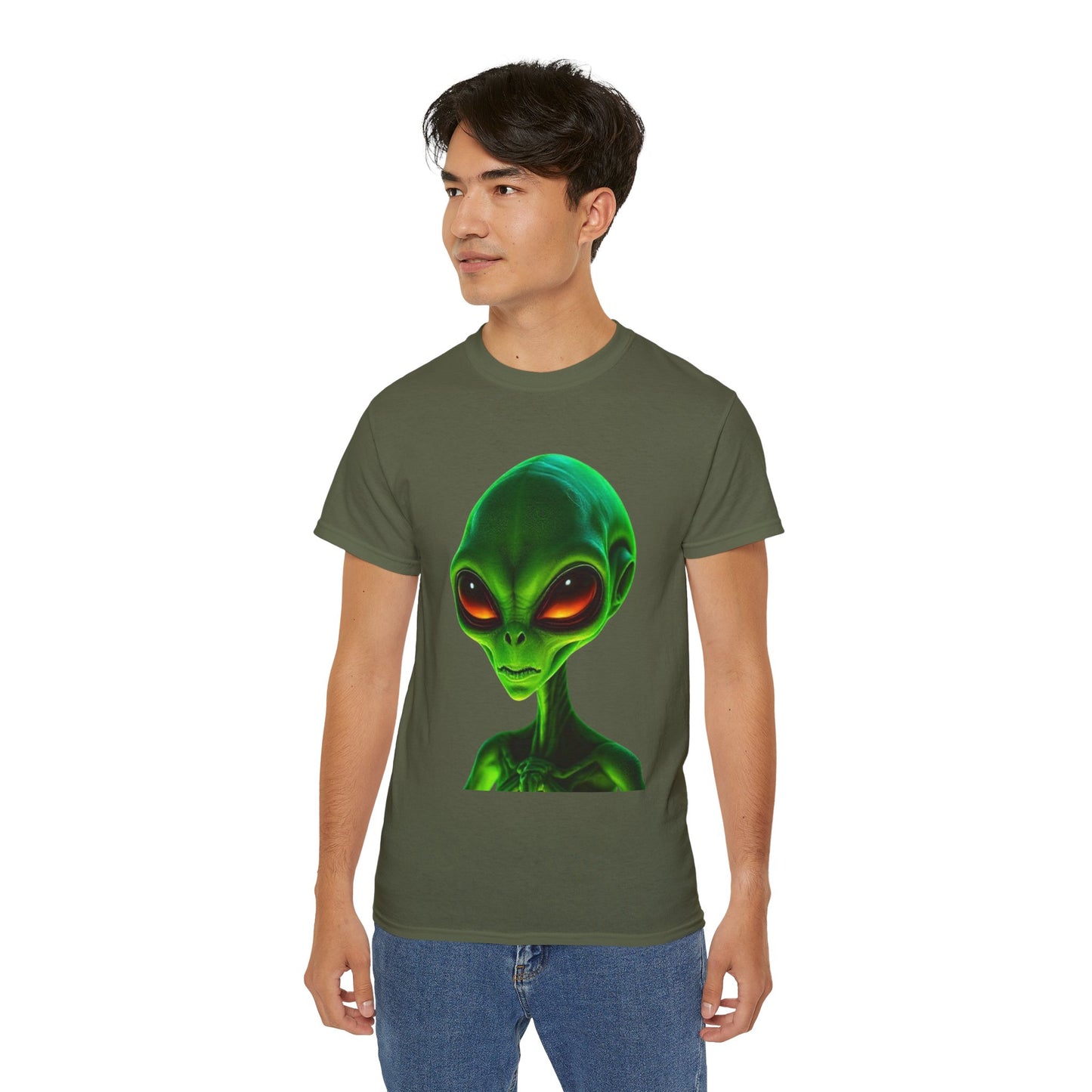 Alien Head Tee – Green Extraterrestrial Graphic T-Shirt
