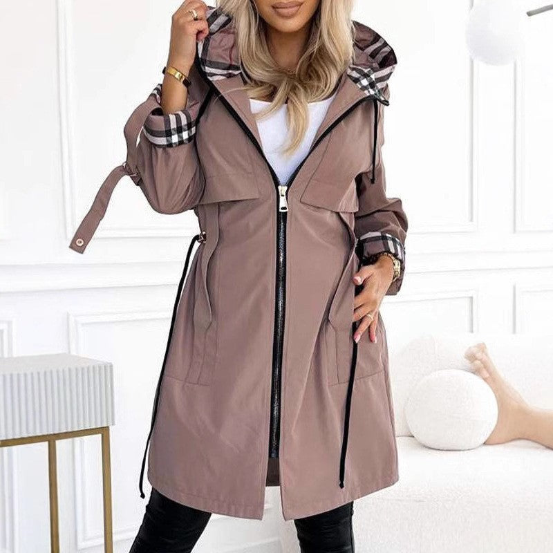 Karierter Trenchcoat mit Kapuze