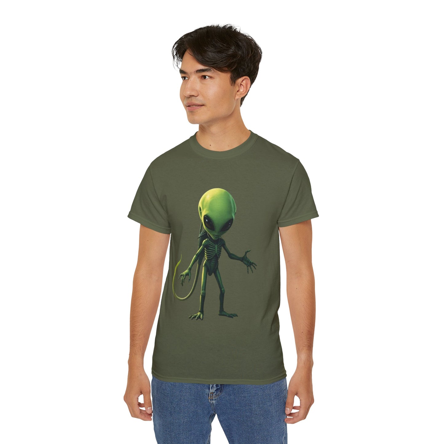 Alien Creature Graphic Tee — Green Sci‑Fi Alien Illustration T-Shirt