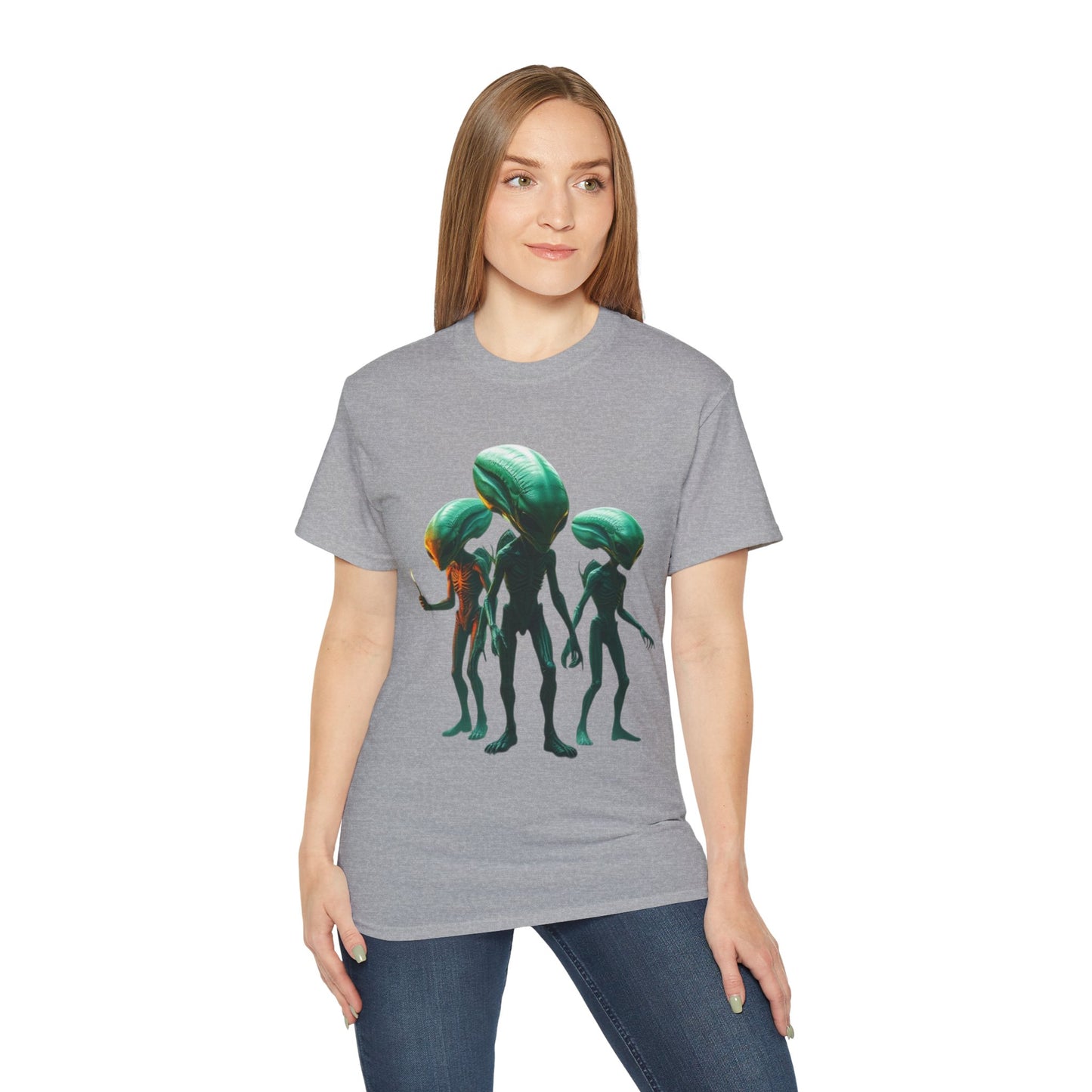 Alien Trio Graphic Tee — Retro Sci‑Fi Crewneck for Fans