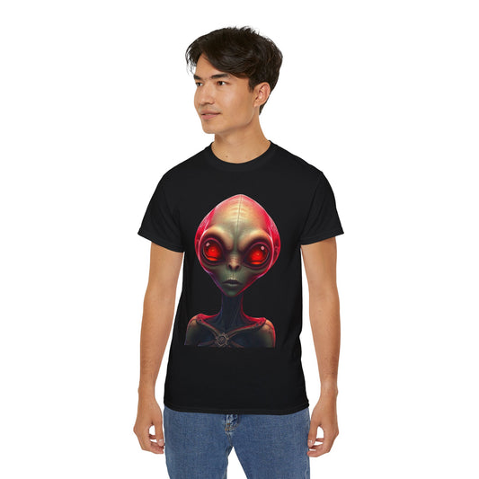 Alien Head Graphic Tee — Retro Red-Eye Extraterrestrial T-Shirt