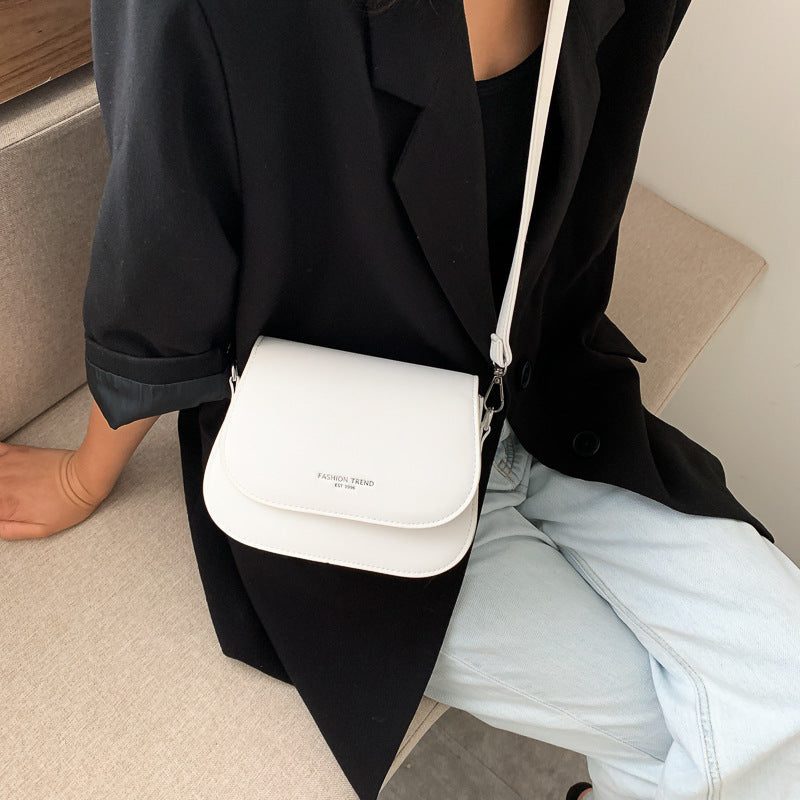 Saddle Crossbody Bag für Damen – Stilvolle Mini-Umhängetasche