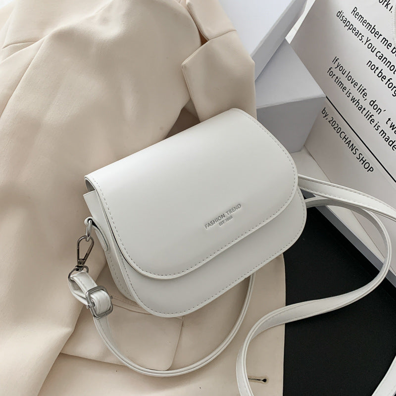 Saddle Crossbody Bag für Damen – Stilvolle Mini-Umhängetasche
