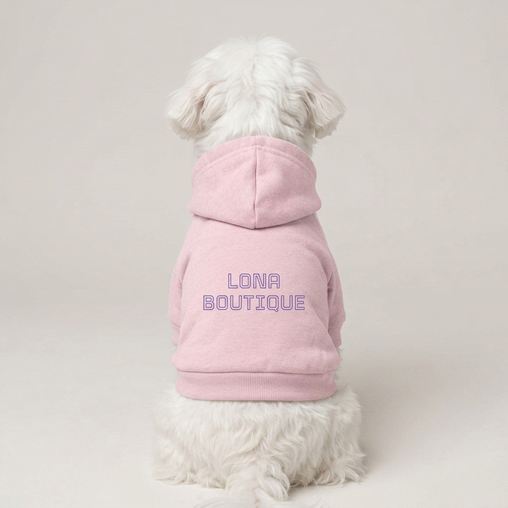 Weisser Malteser von hinten im rosa Lona Boutique Hunde-Hoodie